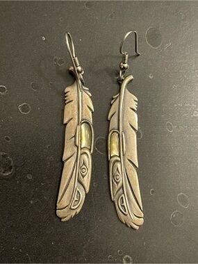 Nuri feathers earrings